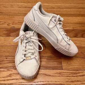 PUMA Women's Carina 3.0 White Leather Sneakers with Gold Accents Size 8.5